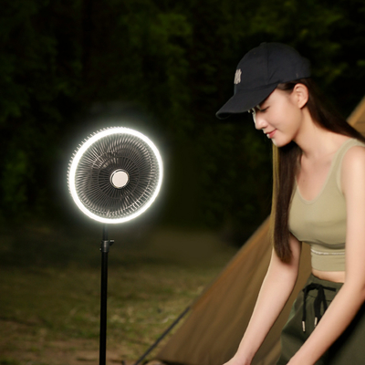 مروحة تخييم قابلة للشحن ترايبود 1000 مللي أمبير بطارية لاسلكية للتحكم عن بعد مع ضوء LED