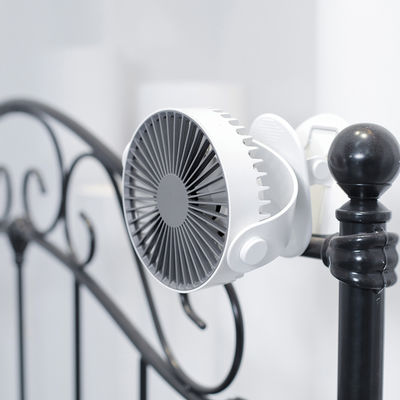 2000mAh بطارية محمولة USB مروحة BLDC 360 درجة الجدول كليب مروحة